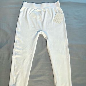 Collection 18 white leggings   Women size -small